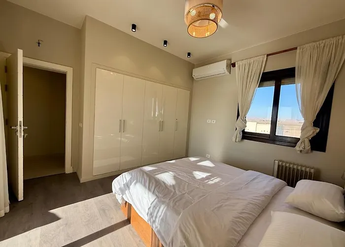 Villa Elegant 3br - Free Pool & Lagoon Access In El Gouna