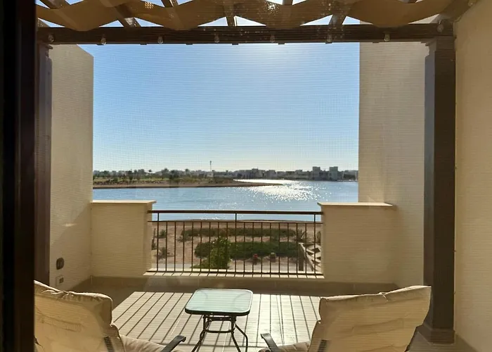 Elegant 3br - Free Pool & Lagoon Access In El Gouna *