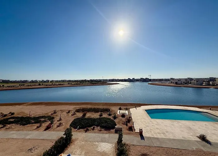 Elegant 3br - Free Pool & Lagoon Access In El Gouna Villa *